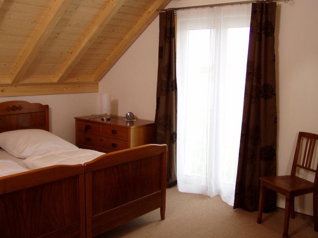 Gaestehaus Am Sonnenfeld Sommeri Rom bilde